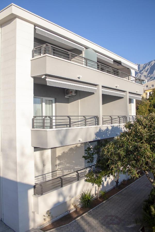 Apartments And Rooms By The Sea Baska Voda, Makarska - 2578 外观 照片