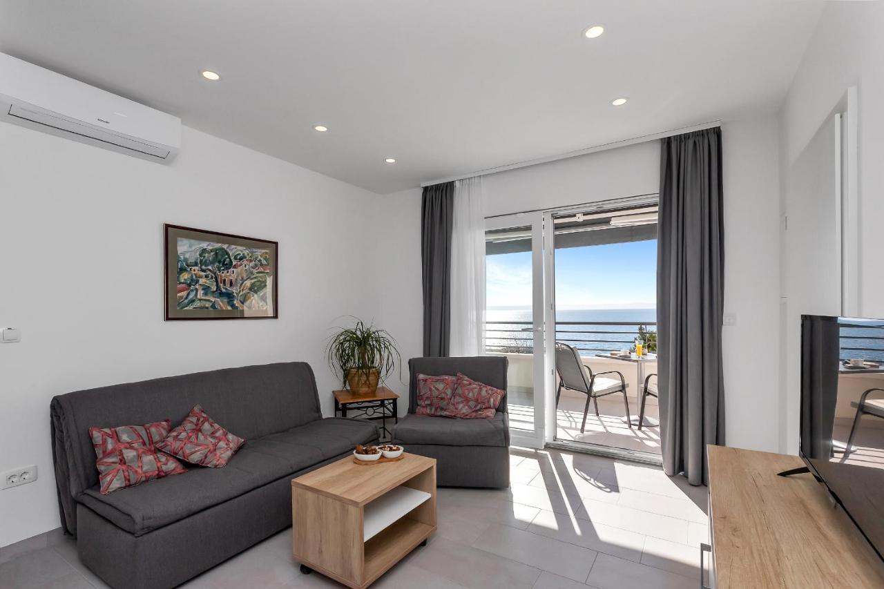 Apartments And Rooms By The Sea Baska Voda, Makarska - 2578 外观 照片
