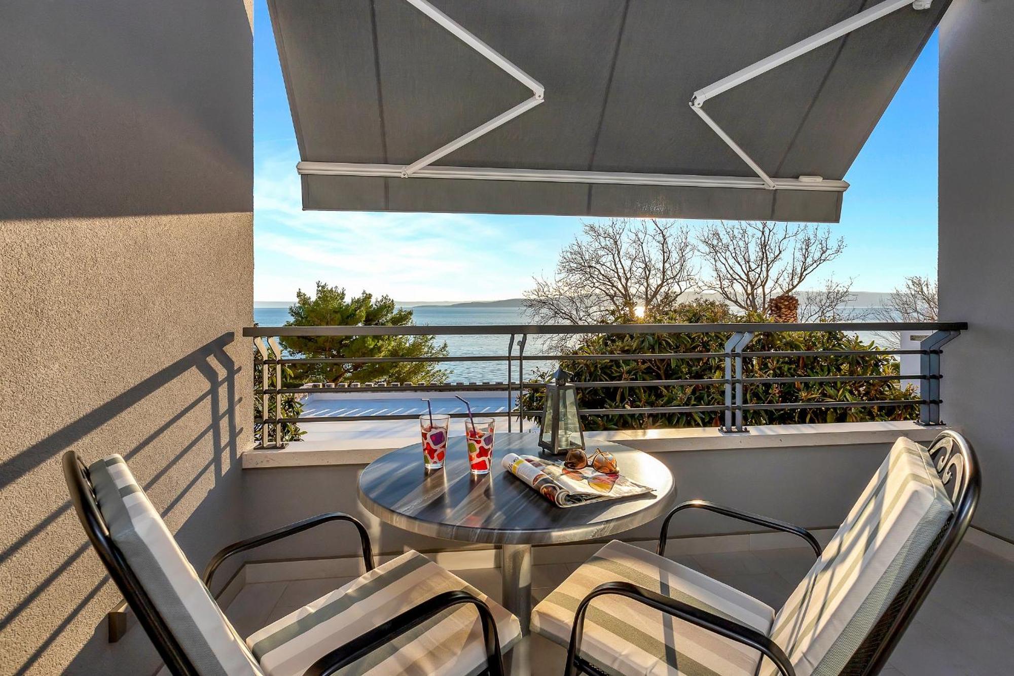 Apartments And Rooms By The Sea Baska Voda, Makarska - 2578 外观 照片