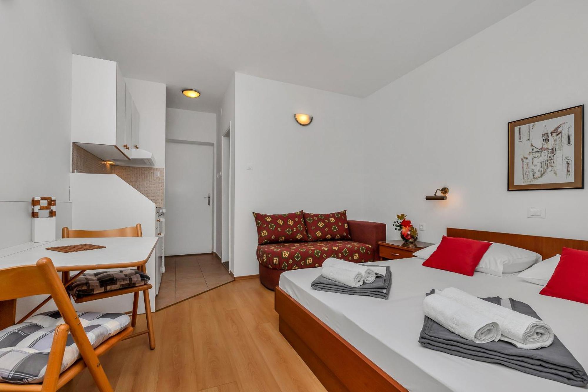 Apartments And Rooms By The Sea Baska Voda, Makarska - 2578 客房 照片
